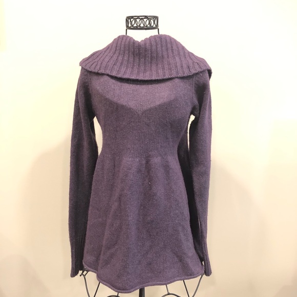 Aritzia Talula Purple Wrap Knit Cardigan Size M - Picture 2 of 10